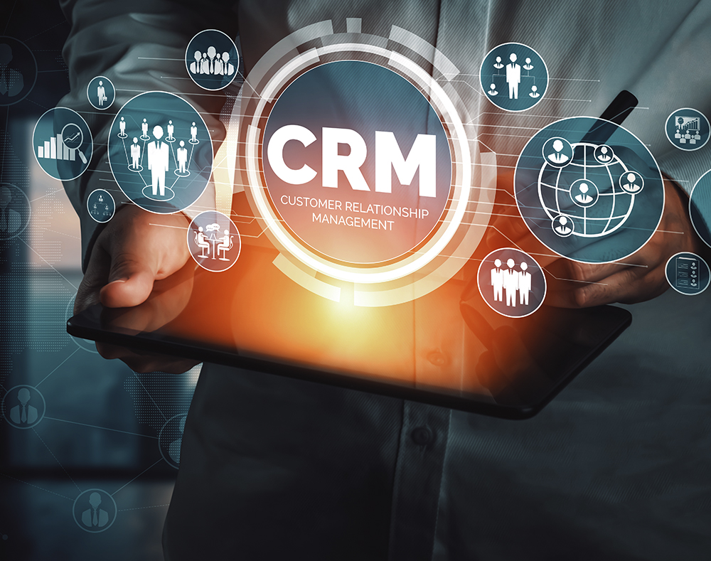 CRM (Customer Relationship Management)